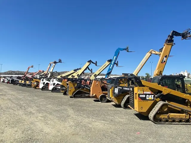 EquipmentShare ging 2026 an die Nasdaq. Ein Überblick über den Börsengang des US-Baumaschinenvermieters mit eigener Tech-Plattform T3 und Sitz in Columbia, Missouri.